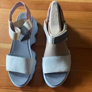 Sorel Kinetic Sandal